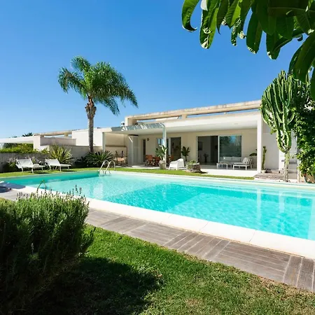 Villa Paradise Island
